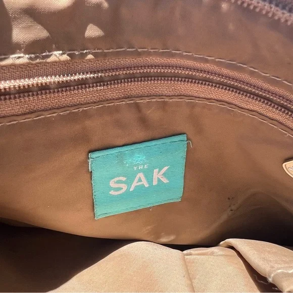 Chic Tan Woven Shoulder Bag by The Sak - Picture 6 of 8